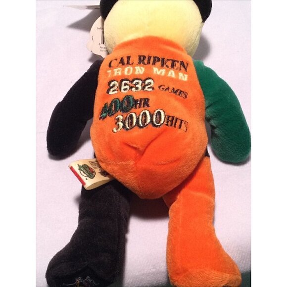 CAL RIPKEN 8" plush Bear IRON MAN Stats 400 HR, 3000 Hits, 2632 Games - Picture 6 of 9